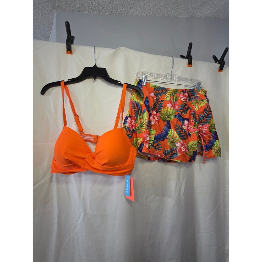YONIQUE Women's Orange Twist Front Padded Bikini Top Size S